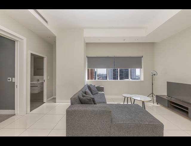 1 BEDROOM APARTMENT TO LET IN CAPE TOWN CITY CENTRE